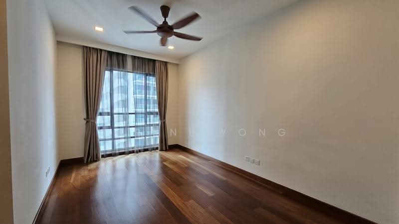 Kondominium untuk Disewa di 10 Mont Kiara @ MK10 - Serene Yong - Living Room - PropertyGuru.com.my