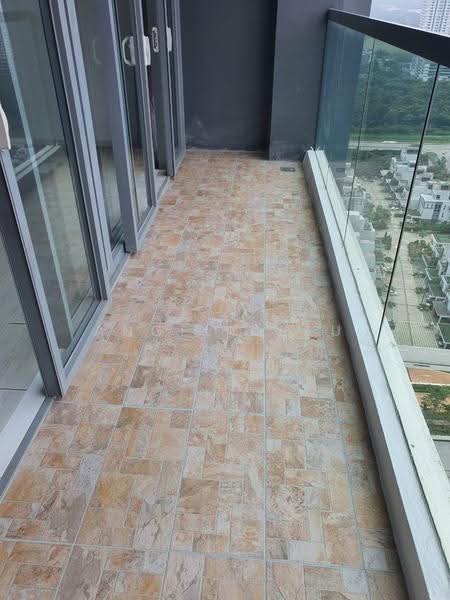 Kondominium untuk Disewa di Lakefront Residence - Angely Lau - Balcony - PropertyGuru.com.my