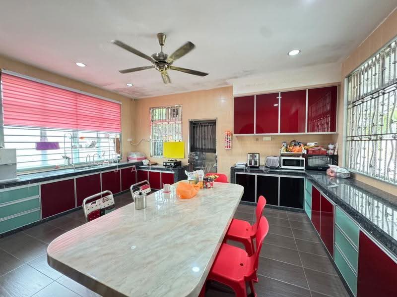2-storey Terraced House for Sale in Taman Nusa Bestari (Iskandar Puteri (Nusajaya)) - Jack Wong - Kitchen - PropertyGuru.com.my
