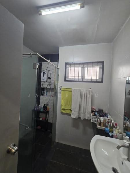 2-storey Terraced House for Sale in Taman Nusa Idaman (Iskandar Puteri (Nusajaya)) - Janice Teo - Bathroom - PropertyGuru.com.my