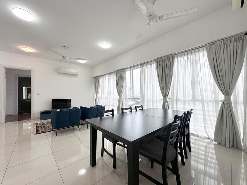 Kondominium untuk Disewa di Surian Residences - Tarsha Lim - Living Room - PropertyGuru.com.my