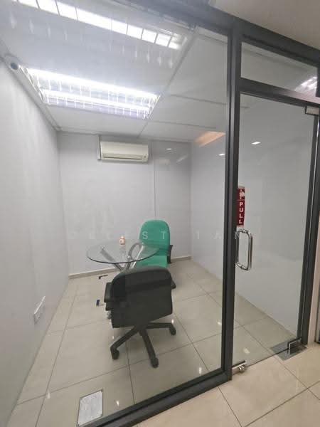 Kedai / Pejabat untuk Disewa di Taman Johor Jaya (Johor Bahru) - Celest Tan - PropertyGuru.com.my