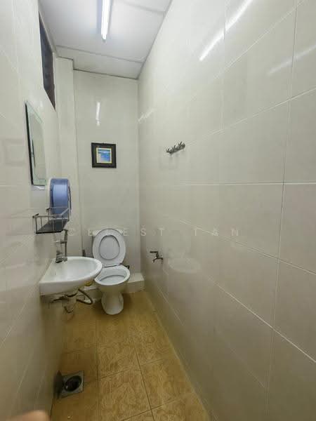 Kedai / Pejabat untuk Disewa di Taman Johor Jaya (Johor Bahru) - Celest Tan - PropertyGuru.com.my