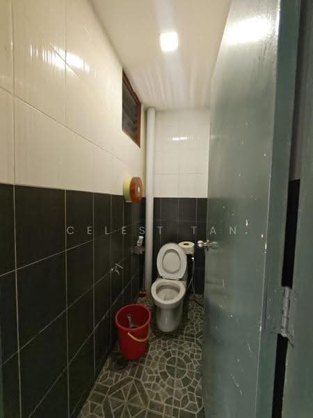 Kedai / Pejabat untuk Disewa di Taman Johor Jaya (Johor Bahru) - Celest Tan - PropertyGuru.com.my