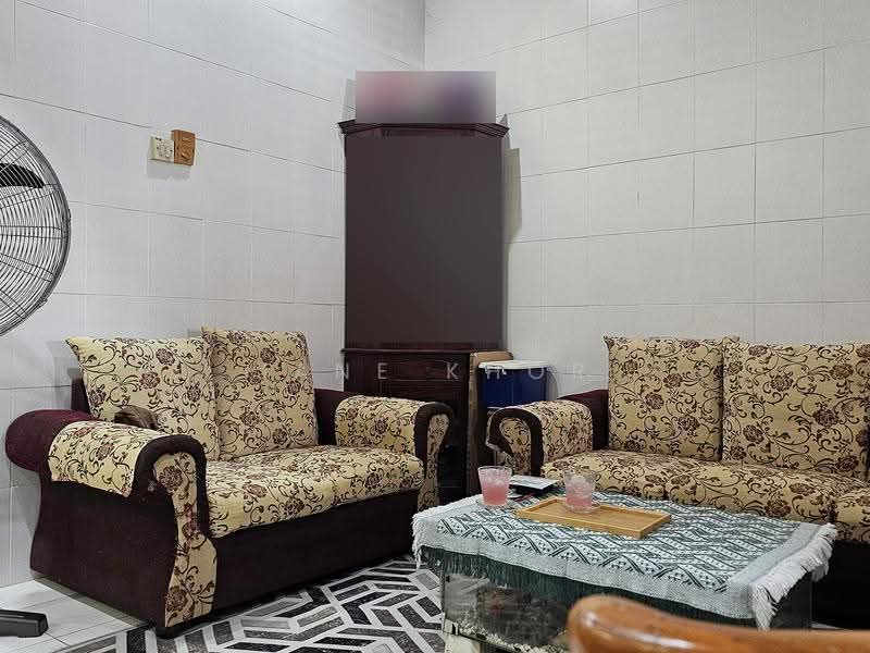 1-storey Terraced House for Sale in Taman Kulim Square (Lunas) - Jane Khor - Living Room - PropertyGuru.com.my