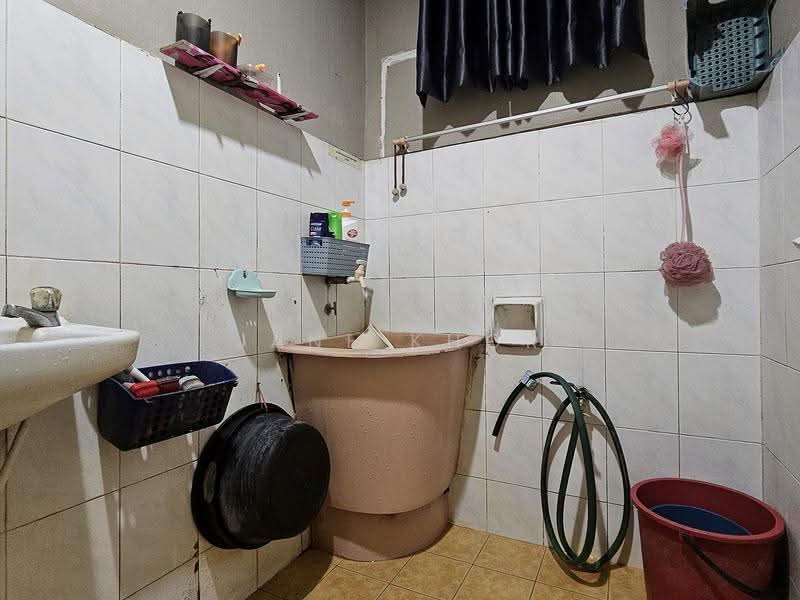 1-storey Terraced House for Sale in Taman Kulim Square (Lunas) - Jane Khor - Bathroom - PropertyGuru.com.my