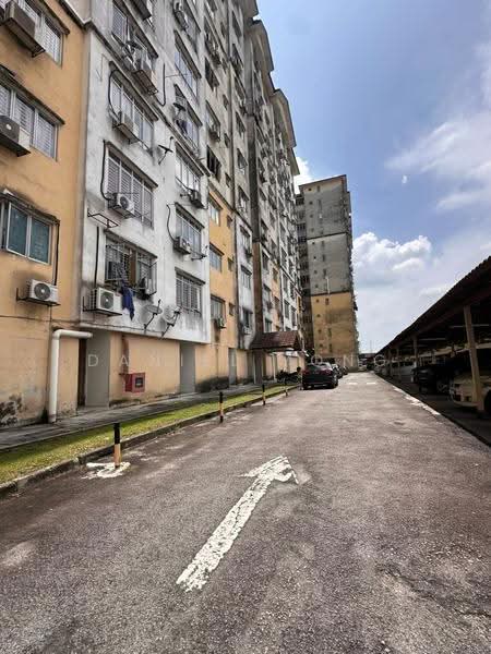 Flat for Sale at Seri Kembangan Apartment - Daniel Yong - PropertyGuru.com.my