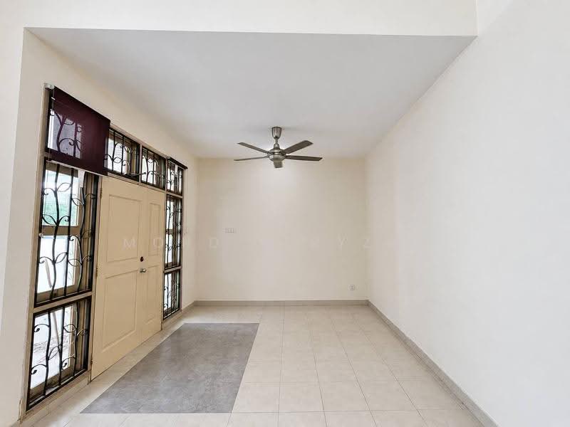 2.5-storey Terraced House for Sale in Seksyen 7 (Shah Alam) - Mohd Adryzam - Living Room - PropertyGuru.com.my