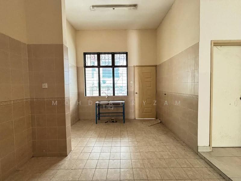 2.5-storey Terraced House for Sale in Seksyen 7 (Shah Alam) - Mohd Adryzam - PropertyGuru.com.my