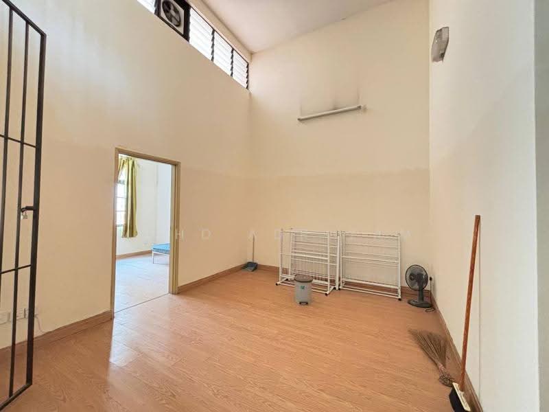 2.5-storey Terraced House for Sale in Seksyen 7 (Shah Alam) - Mohd Adryzam - PropertyGuru.com.my