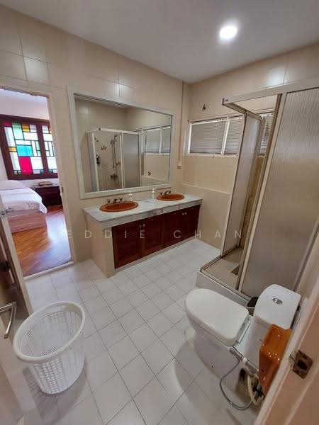 Bungalow House for Rent in Taman Hillview (Ulu Kelang) - Eddie Chan - Bathroom - PropertyGuru.com.my