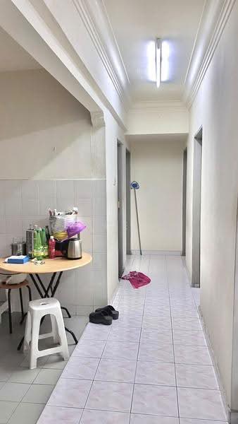 Pangsapuri untuk Dijual di Sri Bayu - Grace Ng - Corridor - PropertyGuru.com.my