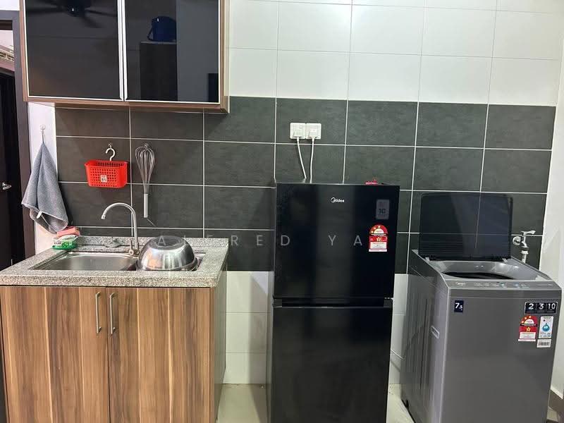 Kediaman Servis untuk Disewa di D'Inspire Residence (Inspira Bestari) - Alfred Yap - Kitchen - PropertyGuru.com.my