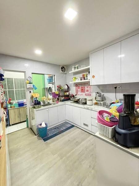 Semi-Detached House for Sale in Kota Kinabalu (Sabah) - Steven Quek - Kitchen - PropertyGuru.com.my