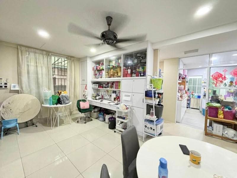 Semi-Detached House for Sale in Kota Kinabalu (Sabah) - Steven Quek - Study - PropertyGuru.com.my