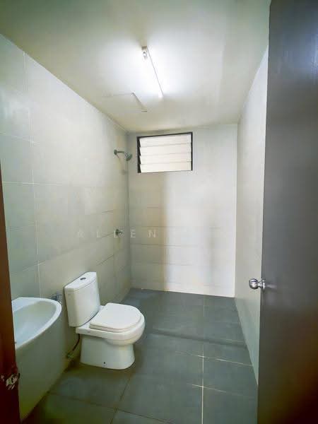 Kondominium untuk Dijual di Ken Rimba Condominium 1 - Allen Ang - Bathroom - PropertyGuru.com.my