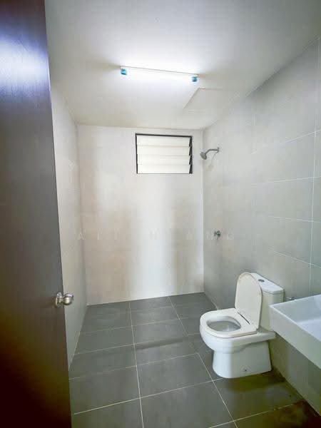 Kondominium untuk Dijual di Ken Rimba Condominium 1 - Allen Ang - Bathroom - PropertyGuru.com.my