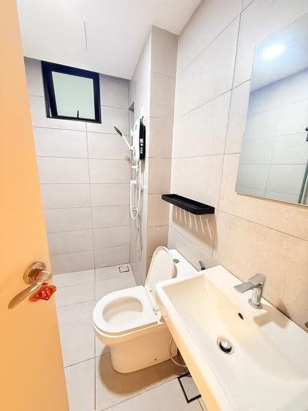Service Residence for Rent at Vivo Executive Apartment - Kelvin Tan - Bathroom - PropertyGuru.com.my