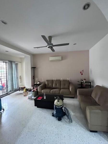 Rumah Teres 2-Tingkat untuk Dijual di SS19 (Subang Jaya) - RL Han - Living Room - PropertyGuru.com.my