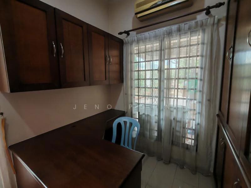 Rumah Teres 2-Tingkat untuk Dijual di Bandar Tun Razak (Cheras) - Jeno Poon - Study - PropertyGuru.com.my