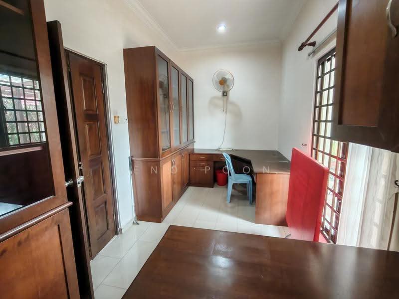 Rumah Teres 2-Tingkat untuk Dijual di Bandar Tun Razak (Cheras) - Jeno Poon - Study - PropertyGuru.com.my
