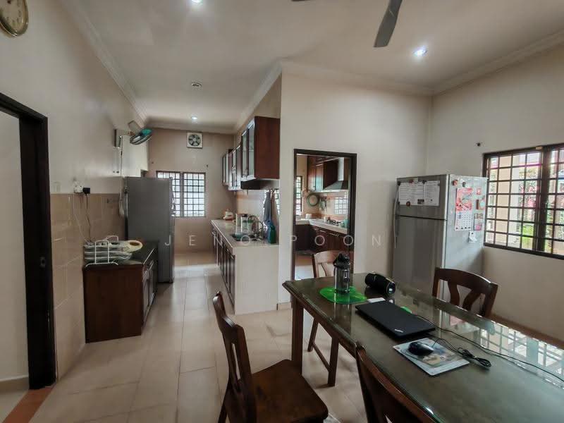Rumah Teres 2-Tingkat untuk Dijual di Bandar Tun Razak (Cheras) - Jeno Poon - Kitchen - PropertyGuru.com.my