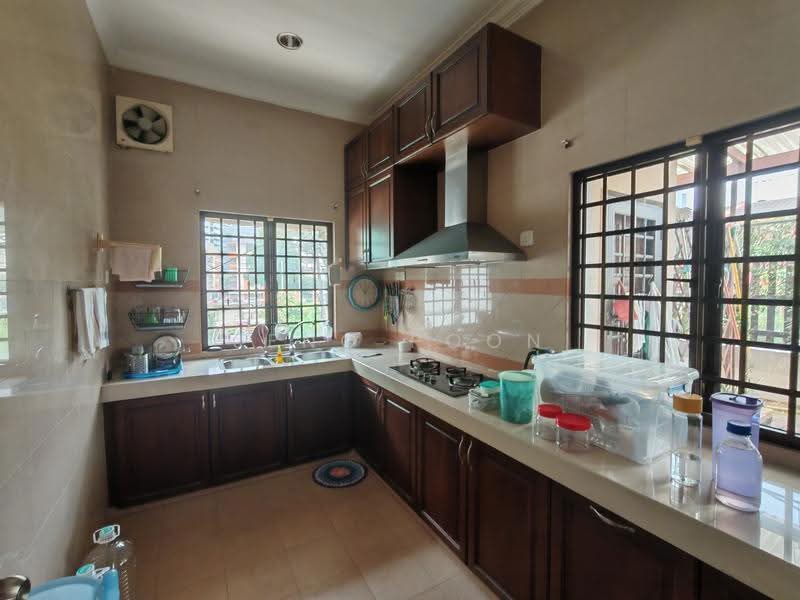 Rumah Teres 2-Tingkat untuk Dijual di Bandar Tun Razak (Cheras) - Jeno Poon - Kitchen - PropertyGuru.com.my