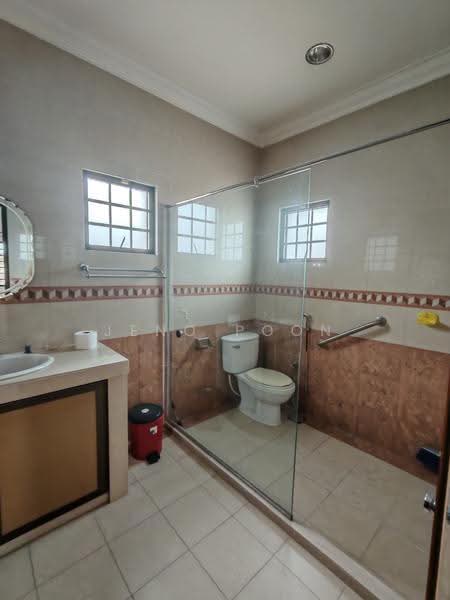 Rumah Teres 2-Tingkat untuk Dijual di Bandar Tun Razak (Cheras) - Jeno Poon - Bathroom - PropertyGuru.com.my