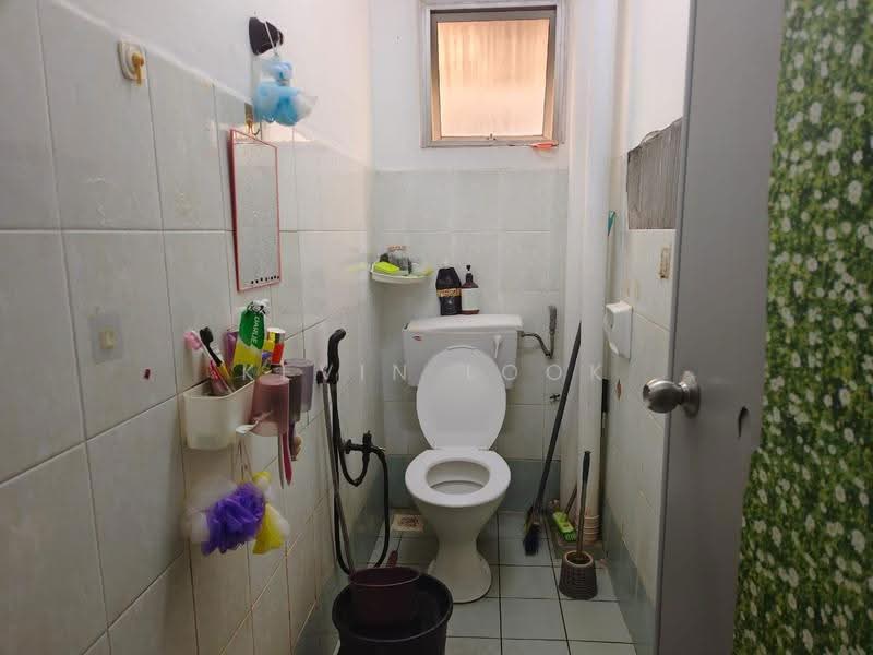 Pangsapuri untuk Dijual di Starville - Kevin Look - Bathroom - PropertyGuru.com.my