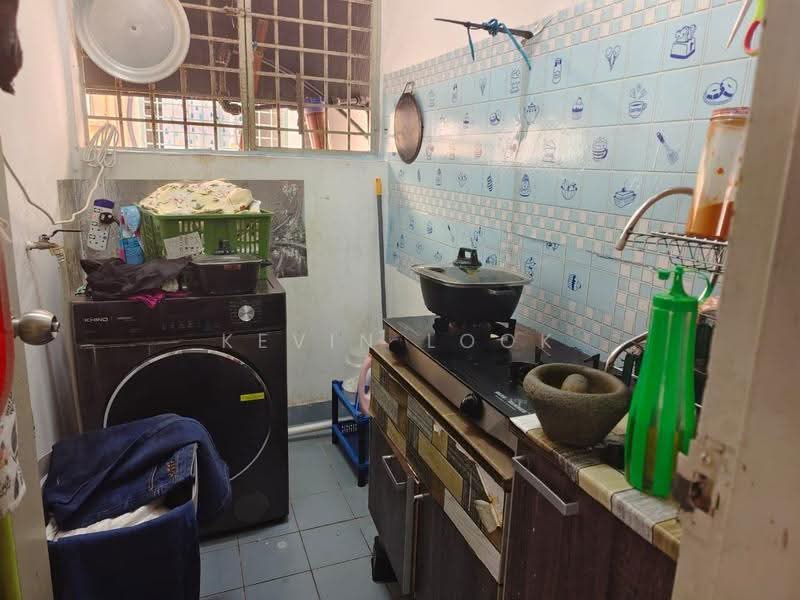 Pangsapuri untuk Dijual di Starville - Kevin Look - Kitchen - PropertyGuru.com.my