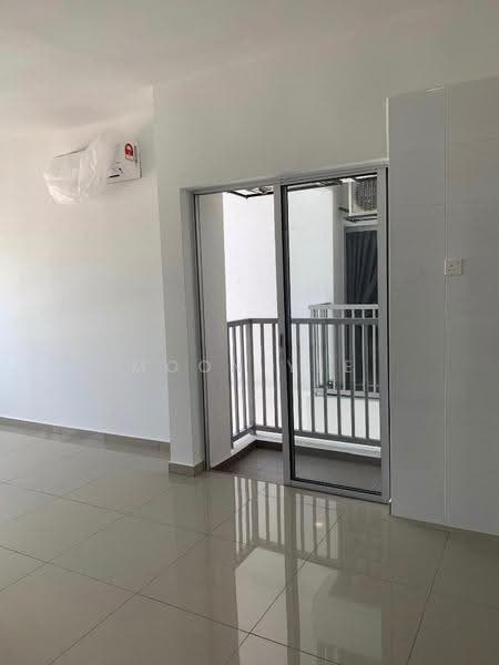 Condominium for Sale at The Edge Residence - Moon Yee - Balcony - PropertyGuru.com.my