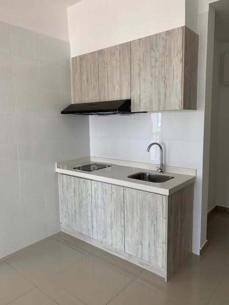 Condominium for Sale at The Edge Residence - Moon Yee - Kitchen - PropertyGuru.com.my