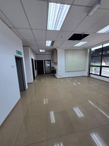 Semi-D Factory for Rent in Taman Desa Cemerlang (Ulu Tiram) - Ian Chua - Interior - PropertyGuru.com.my