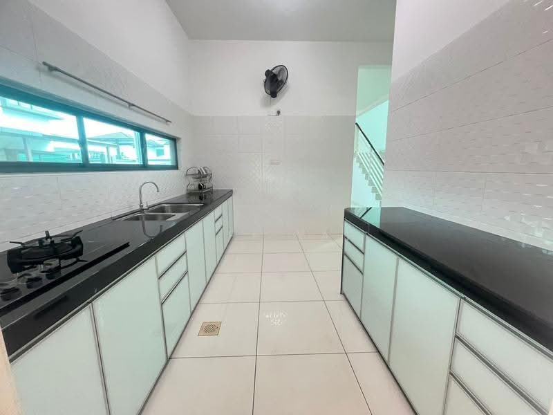 Link Bungalow for Rent in Bukit Indah (Iskandar Puteri (Nusajaya)) - Jeff Yap - Kitchen - PropertyGuru.com.my