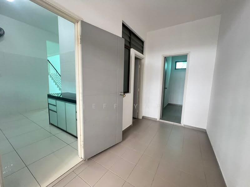 Link Bungalow for Rent in Bukit Indah (Iskandar Puteri (Nusajaya)) - Jeff Yap - Kitchen - PropertyGuru.com.my