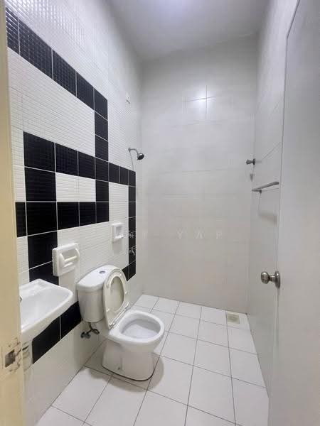 Link Bungalow for Rent in Bukit Indah (Iskandar Puteri (Nusajaya)) - Jeff Yap - Bathroom - PropertyGuru.com.my