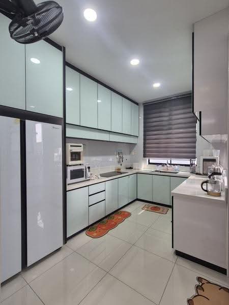 Rumah Kluster untuk Dijual di Taman Ekoflora (Johor Bahru) - Heng Hy - Kitchen - PropertyGuru.com.my