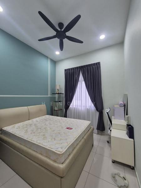 Rumah Kluster untuk Dijual di Taman Ekoflora (Johor Bahru) - Heng Hy - Bedroom - PropertyGuru.com.my
