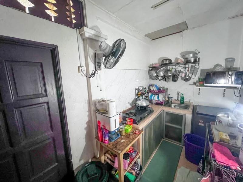 2-storey Terraced House for Sale in Alam Damai (Cheras) - Md Syahrul Faez Bin Manan - Kitchen - PropertyGuru.com.my