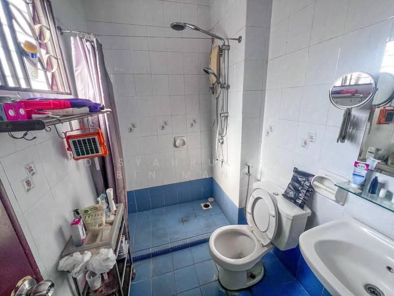 2-storey Terraced House for Sale in Alam Damai (Cheras) - Md Syahrul Faez Bin Manan - Bathroom - PropertyGuru.com.my