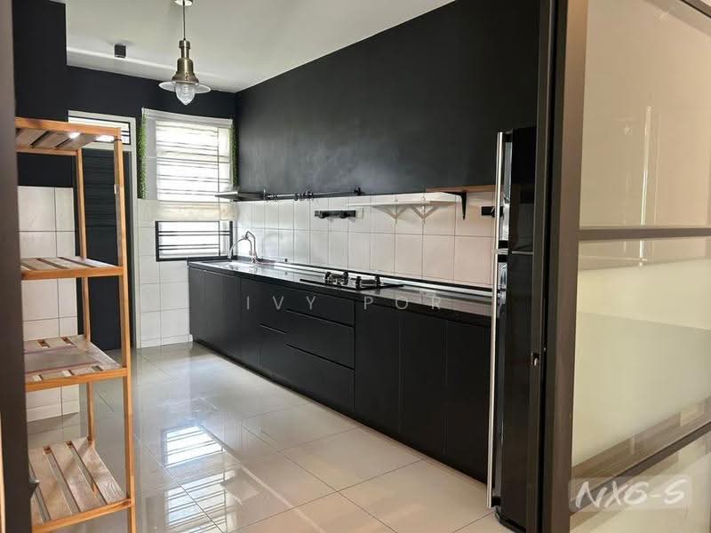 2-storey Terraced House for Sale in Telok Panglima Garang (Selangor) - Ivy Por - Kitchen - PropertyGuru.com.my