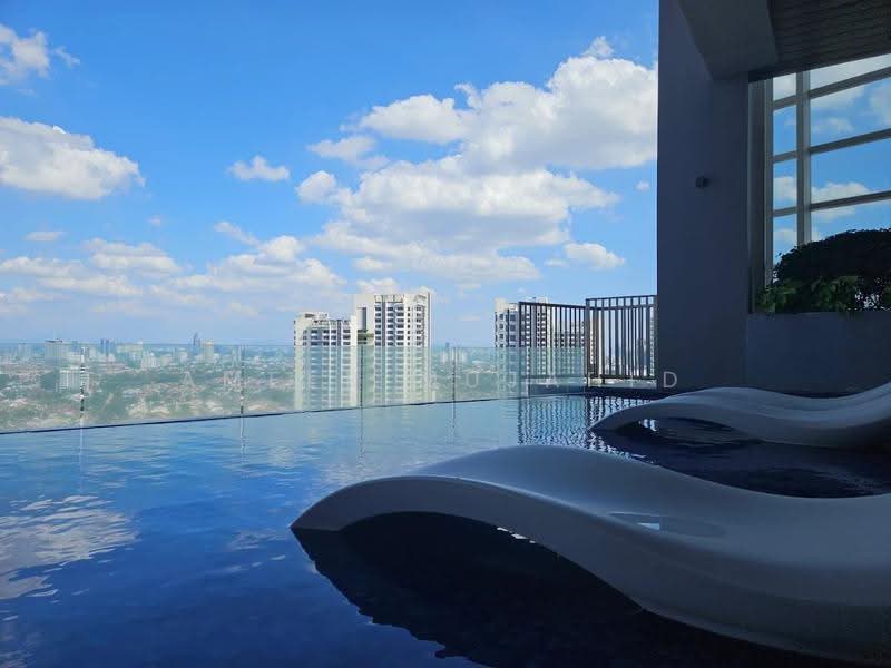 Kediaman Servis untuk Disewa di The Azure Residences - Ameer Mujahid - View - PropertyGuru.com.my