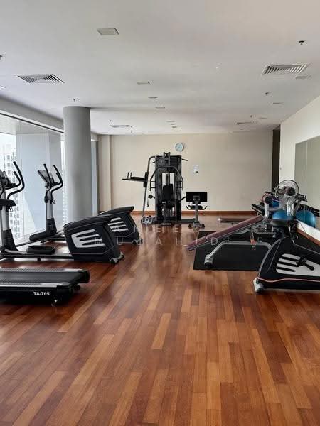 Kediaman Servis untuk Disewa di The Azure Residences - Ameer Mujahid - Gym - PropertyGuru.com.my