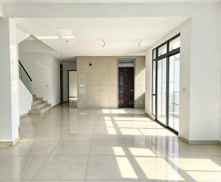Rumah Kluster untuk Dijual di Horizon Hills (Iskandar Puteri (Nusajaya)) - Ian Chua - Living Room - PropertyGuru.com.my