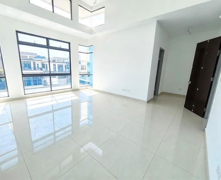 Rumah Kluster untuk Dijual di Horizon Hills (Iskandar Puteri (Nusajaya)) - Ian Chua - Living Room - PropertyGuru.com.my