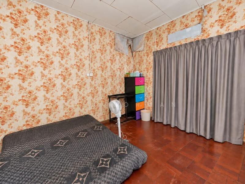 2-storey Terraced House for Sale in Taman Mawar (Pasir Gudang) - Sufi Norman - Bedroom - PropertyGuru.com.my
