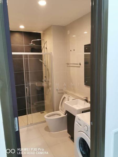Apartment for Sale at Aliff Avenue (Dwi Alif) - Stephanie Yap - Bathroom - PropertyGuru.com.my