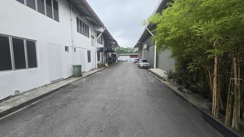 Kilang Teres untuk Disewa di Petaling Jaya (Selangor) - Jordan Chen - Exterior - PropertyGuru.com.my