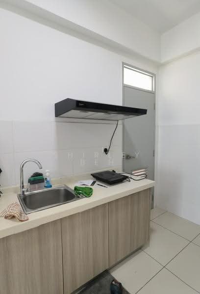 Condominium for Rent at Tropicana Bay Residences - Shirley Beh - Kitchen - PropertyGuru.com.my