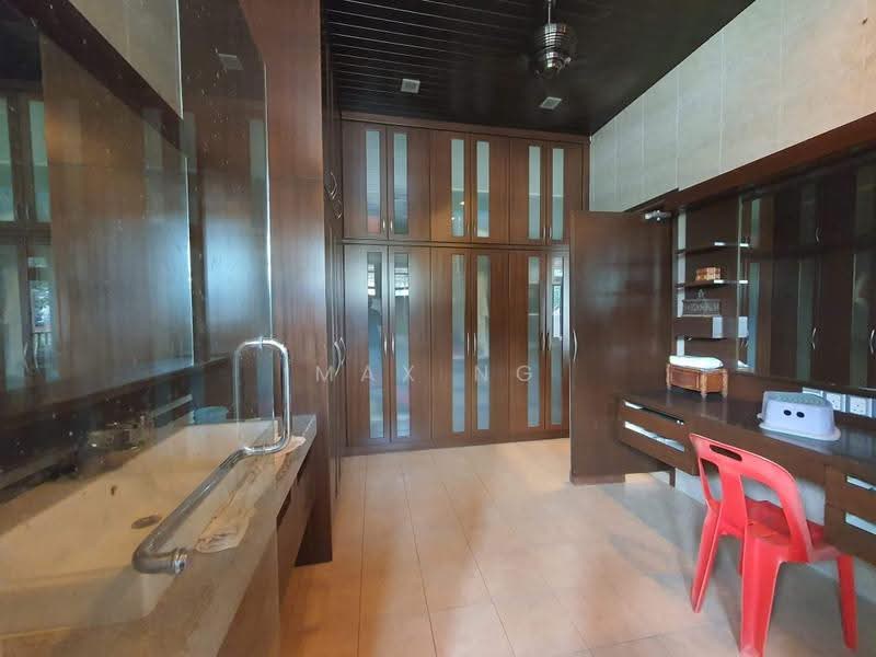 Semi-Detached House for Sale in Tanjung Bungah (Penang) - Max Ng - Bathroom - PropertyGuru.com.my